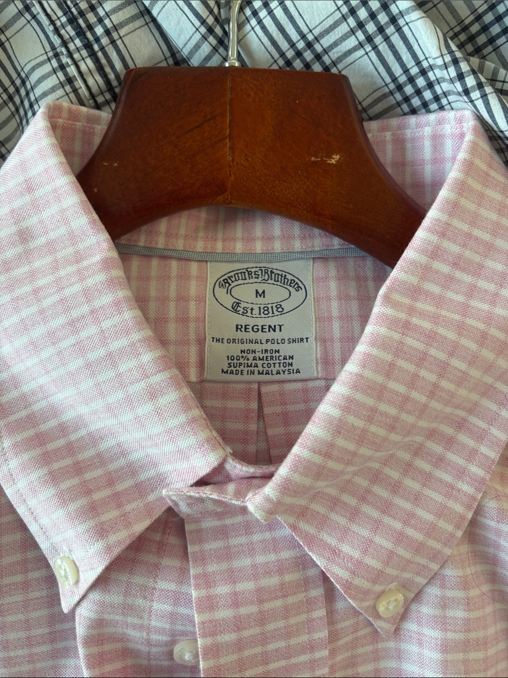 Brooks Brothers Regent Non Iron Oxford Shirt Mens M Pink OCBD Plaid Cotton